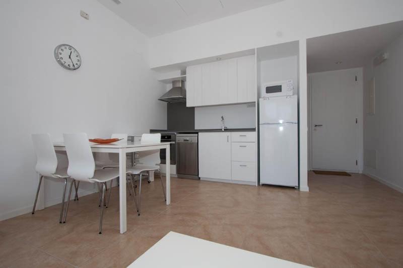 Aparthotel L'Heretat Cadaques Room photo