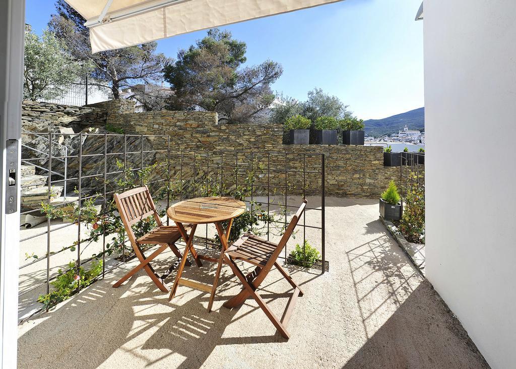 Aparthotel L'Heretat Cadaques Exterior photo